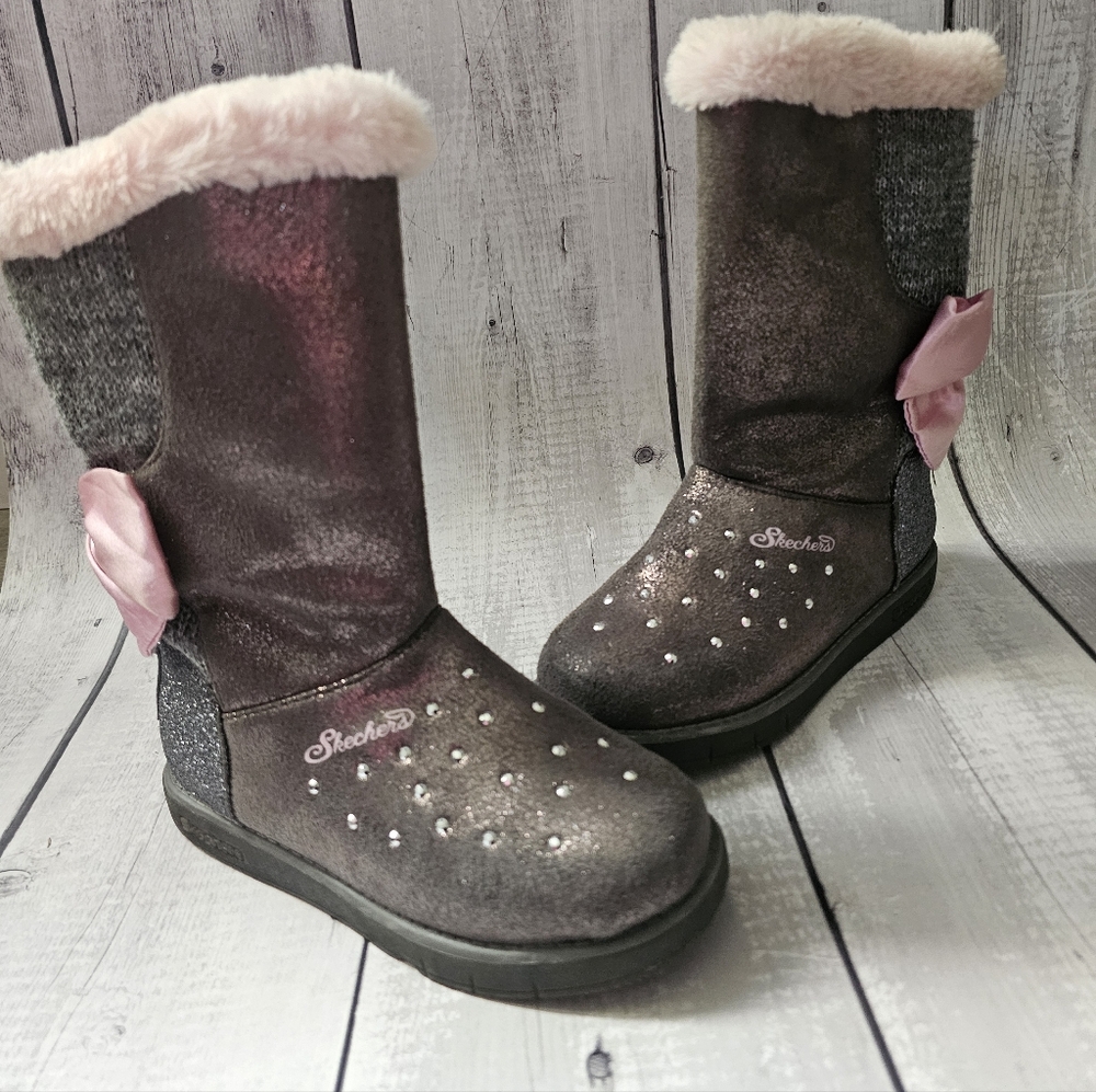 Skechers Girls Light Up ' Sparkle Boots with Pink Bow
